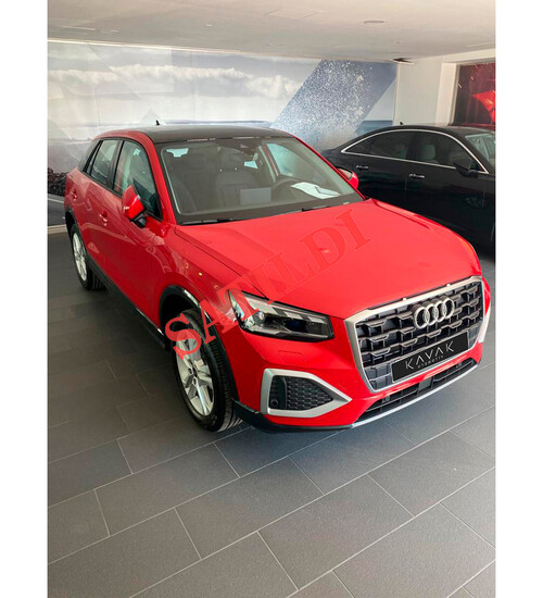 2022 AUDI Q2 Kırmızı
