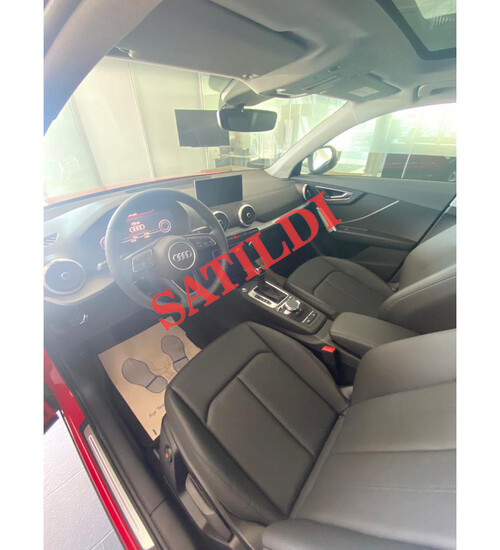 2022 AUDI Q2 Kırmızı